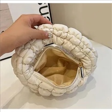 Cloud pleated handheld mini bag