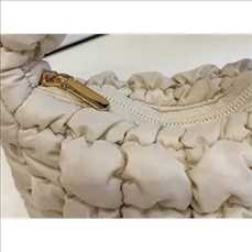 Cloud pleated handheld mini bag